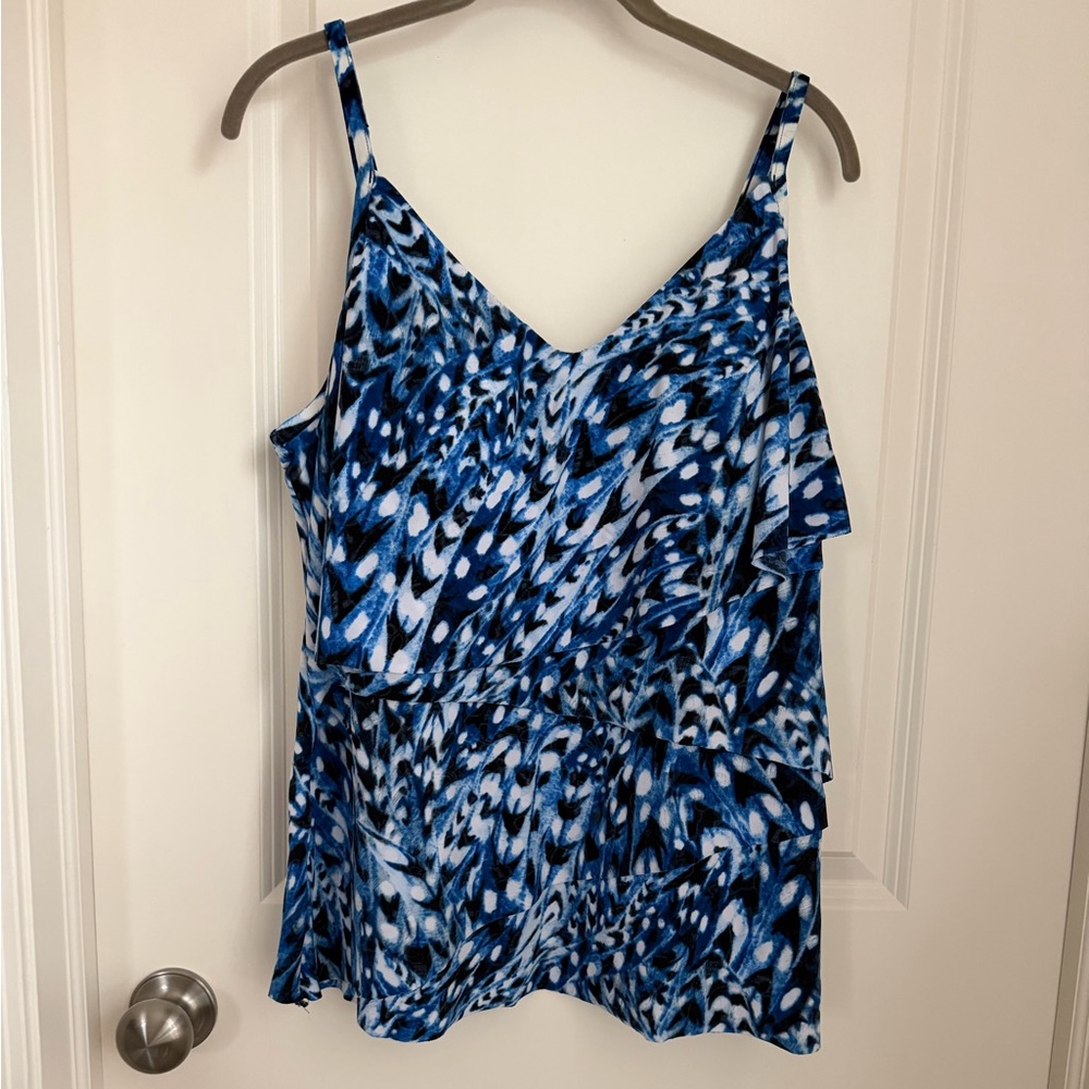 MagicSuit Chloe Tankini Top - Picture 3 of 9